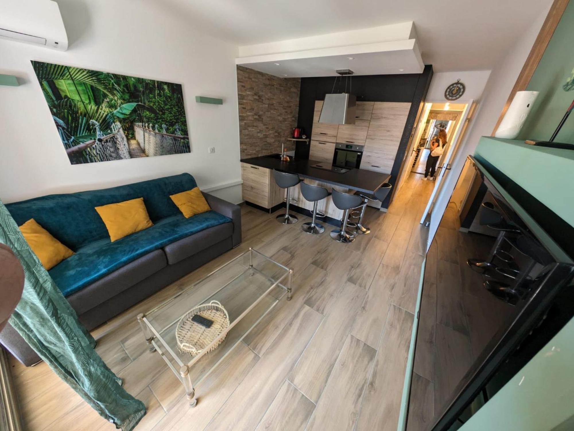 Residence De Vacances Avec Piscine & Transat, A 2 Minutes Des Plages - Bat N2 Vallauris Eksteriør bilde